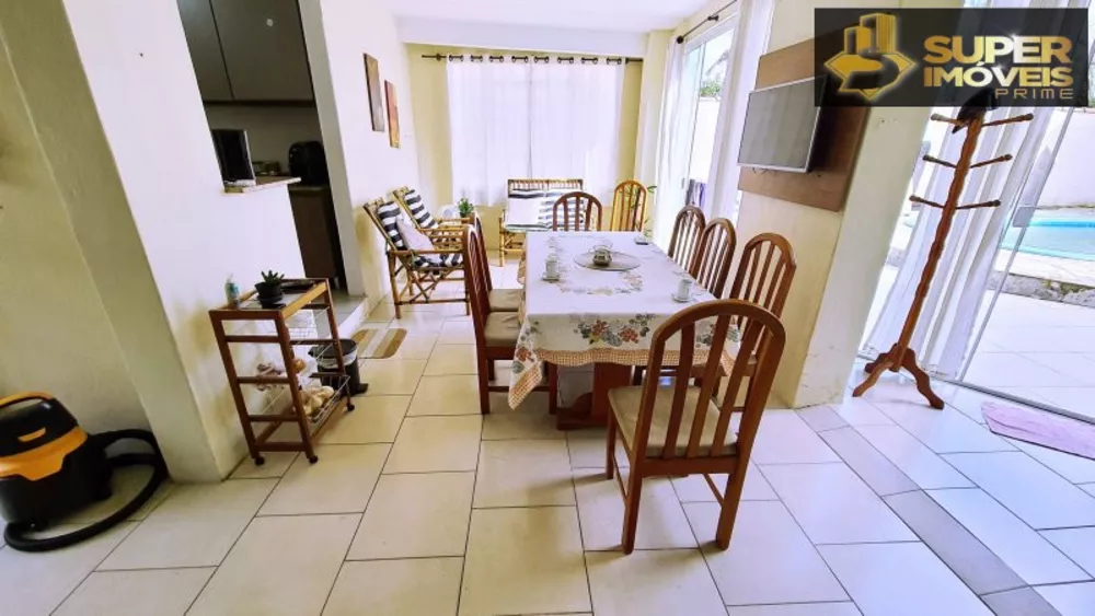 Casa à venda com 3 quartos, 350m² - Foto 3