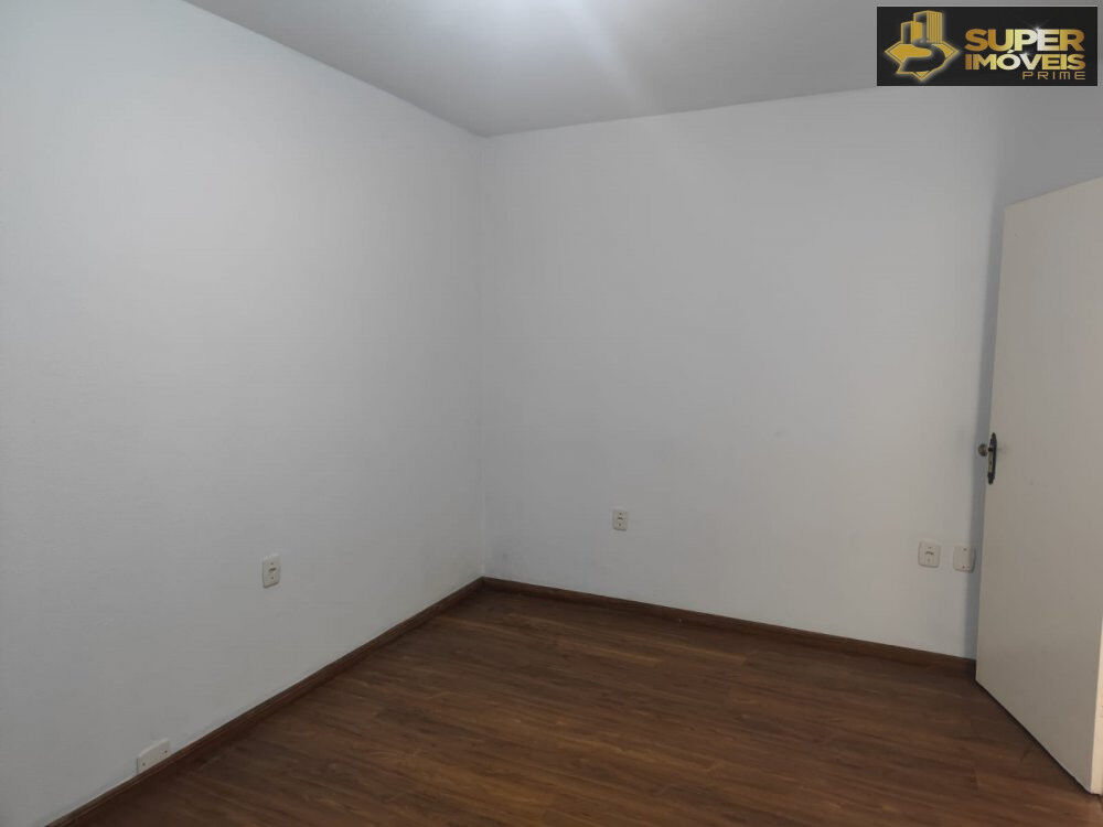 Casa à venda com 2 quartos, 225m² - Foto 15