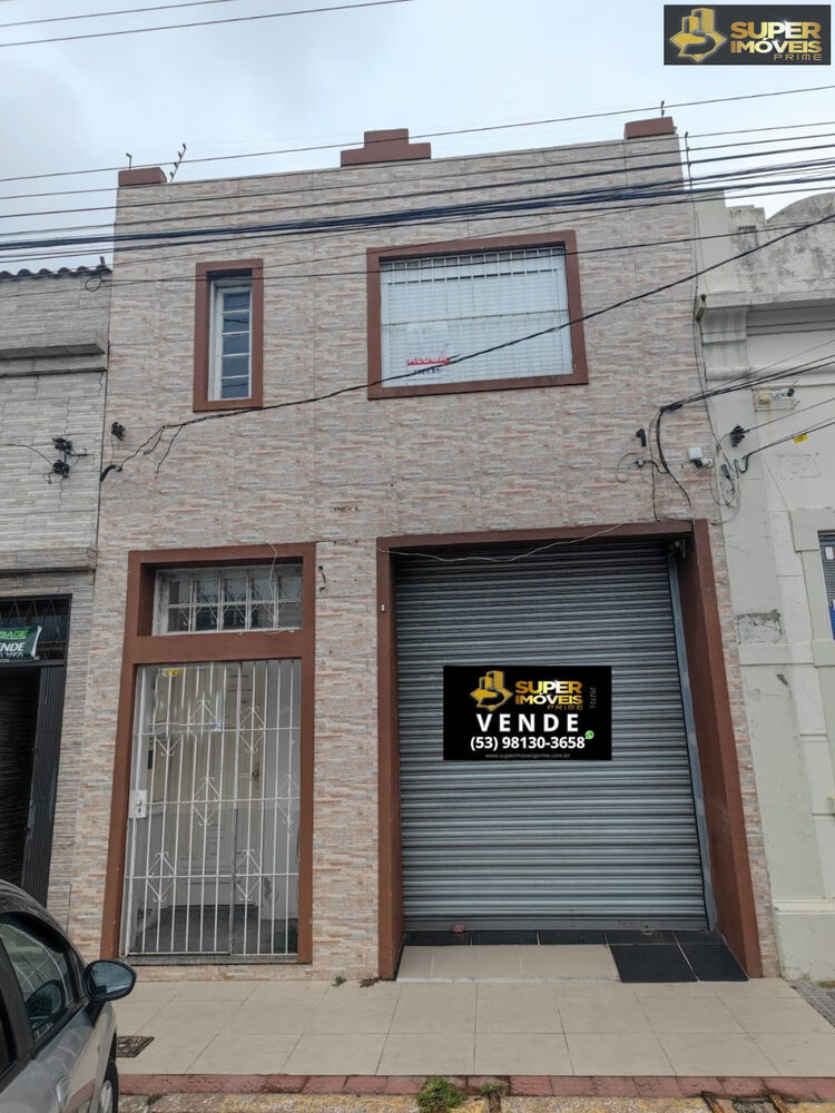 Casa à venda com 2 quartos, 225m² - Foto 1
