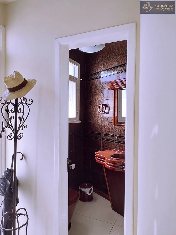 Casa, 4 quartos, 200 m² - Foto 11