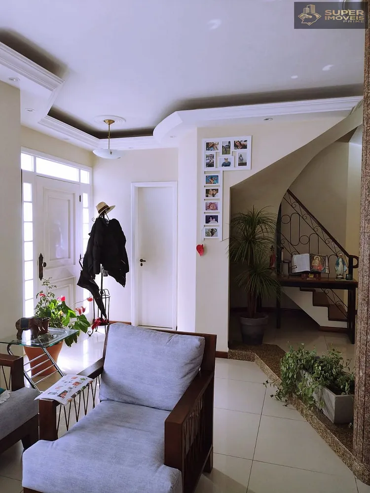 Casa, 4 quartos, 200 m² - Foto 2