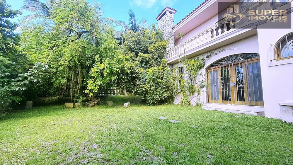 Casa, 5 quartos, 2200 m² - Foto 1