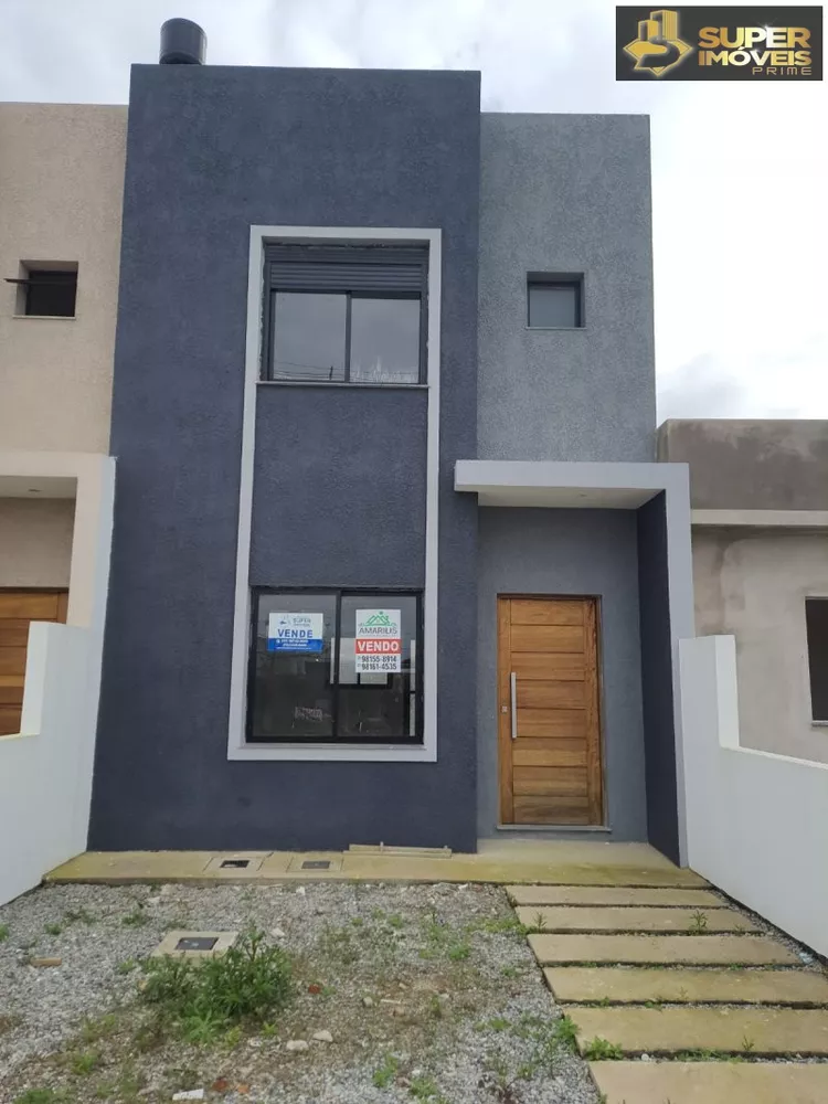 Casa à venda com 2 quartos, 130m² - Foto 1