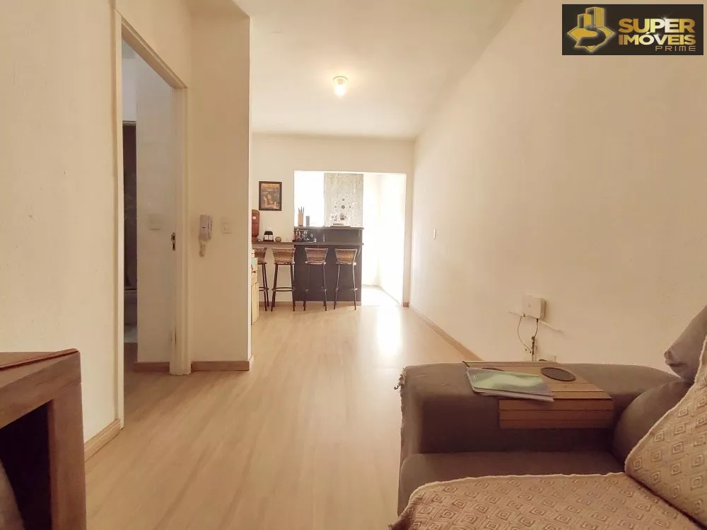 Casa à venda com 2 quartos, 80m² - Foto 4