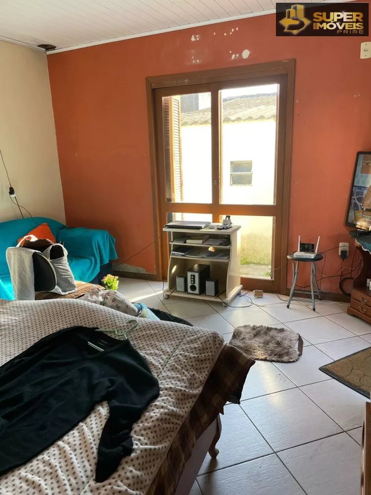 Casa à venda com 2 quartos, 300m² - Foto 6