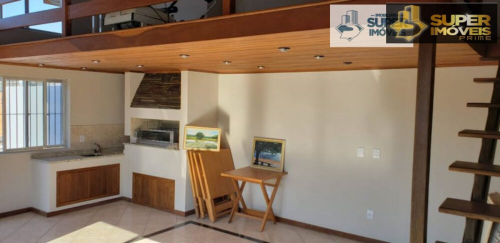Casa à venda com 3 quartos, 300m² - Foto 2