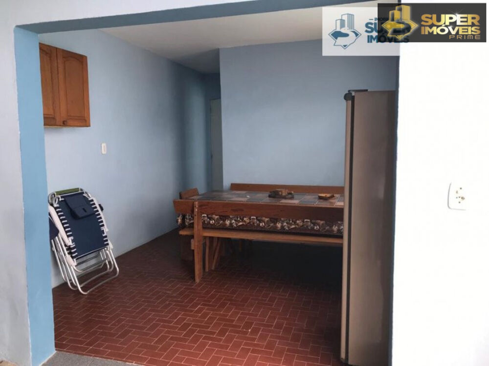 Casa à venda com 3 quartos, 400m² - Foto 3