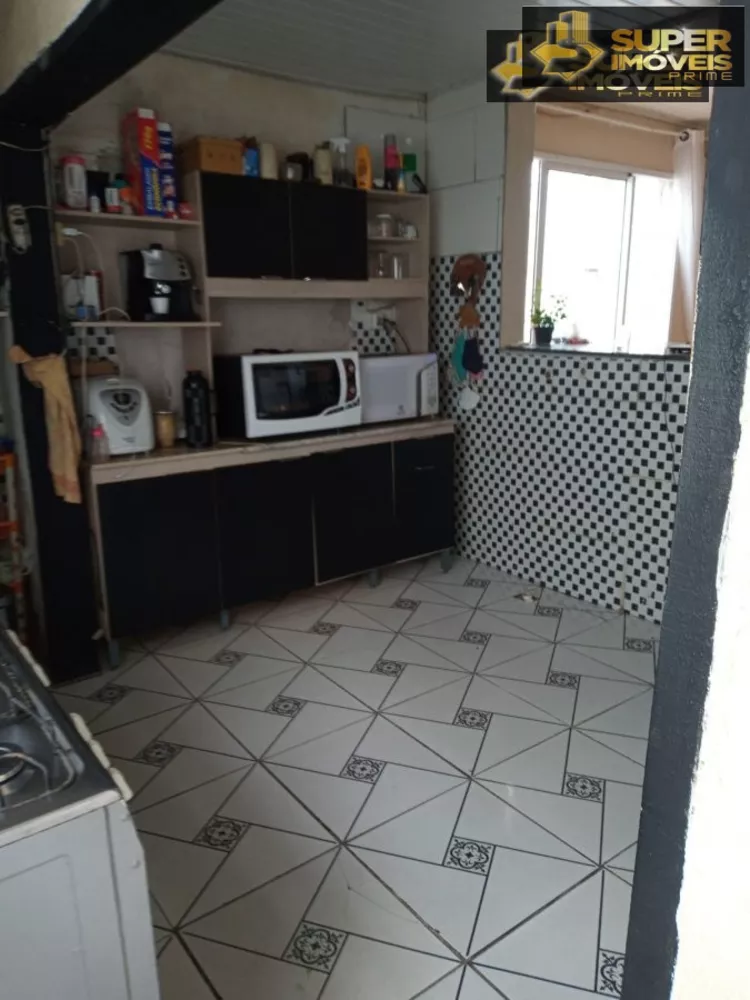 Casa à venda com 4 quartos, 300m² - Foto 4