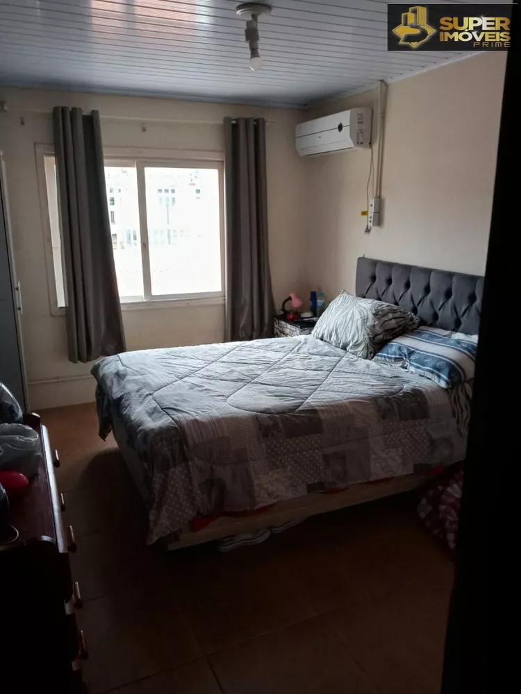 Casa à venda com 2 quartos, 300m² - Foto 6