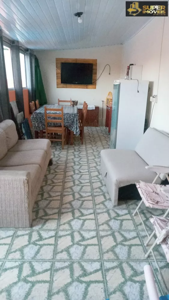 Casa à venda com 2 quartos, 300m² - Foto 11