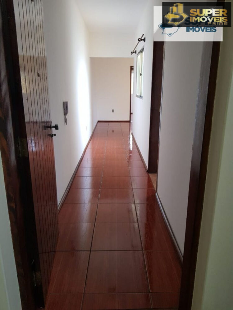 Imóvel Comercial Padrão à venda com 11 quartos, 212m² - Foto 3