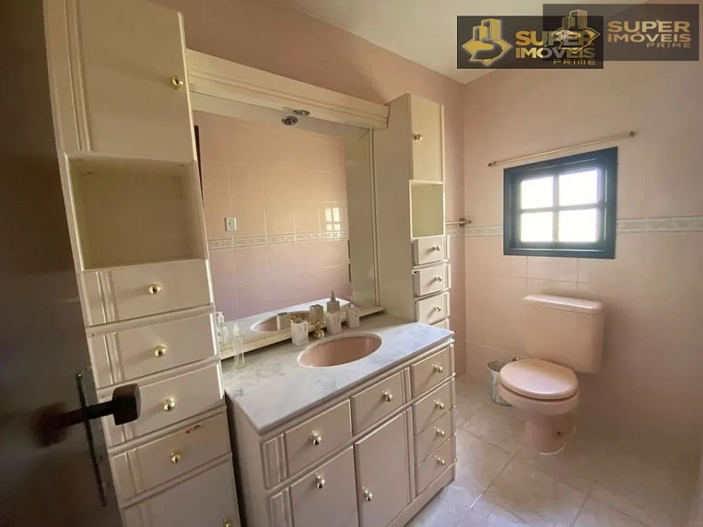 Casa, 3 quartos, 235 m² - Foto 2