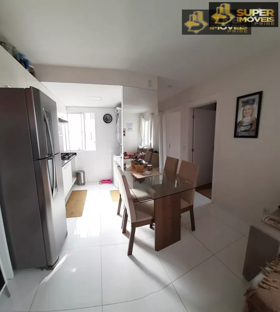 Apartamento à venda com 2 quartos, 45m² - Foto 2