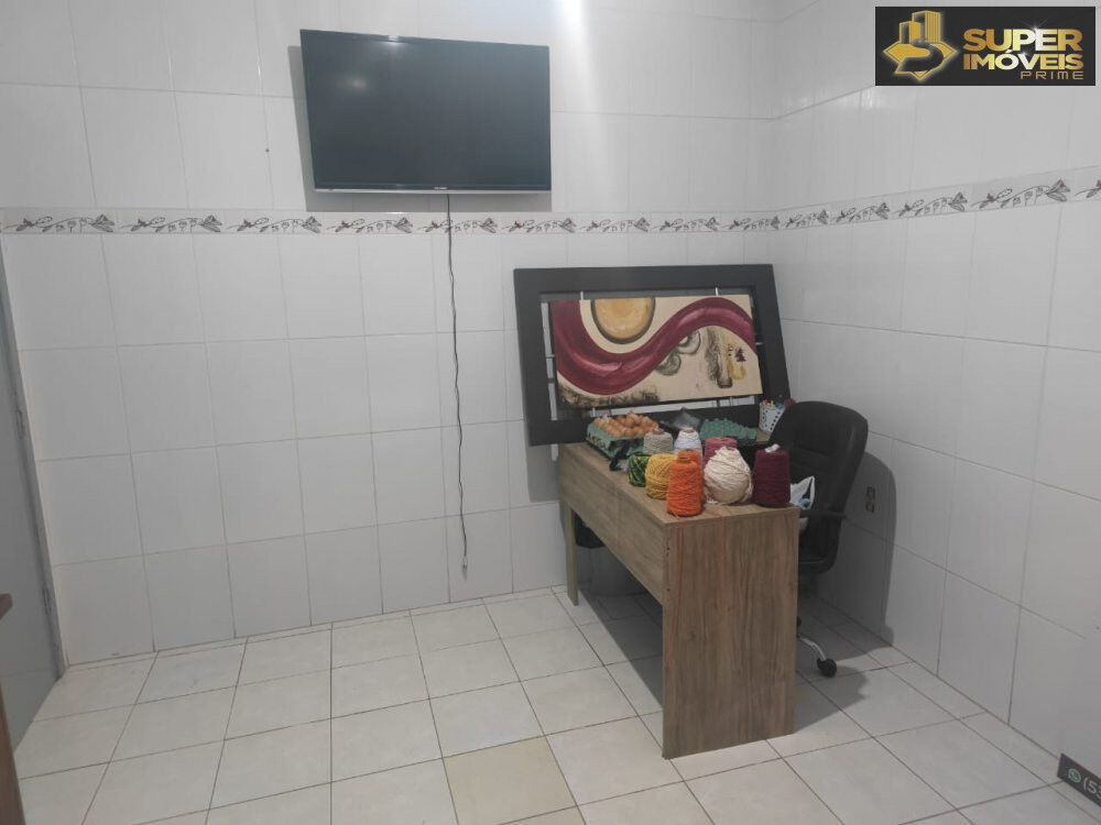 Casa à venda com 3 quartos, 300m² - Foto 9