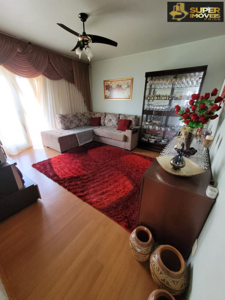 Apartamento à venda com 3 quartos, 110m² - Foto 2