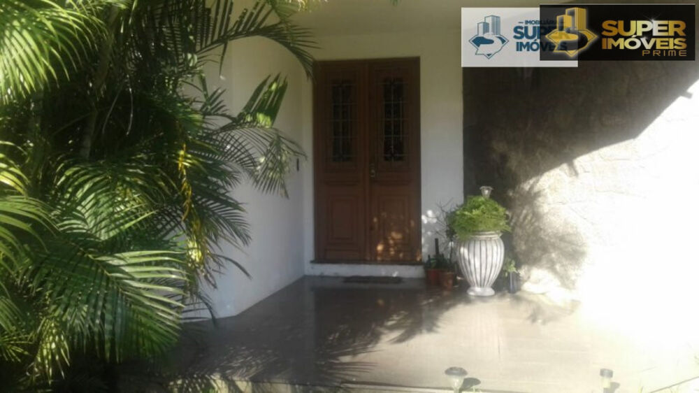 Casa à venda com 3 quartos, 620m² - Foto 15