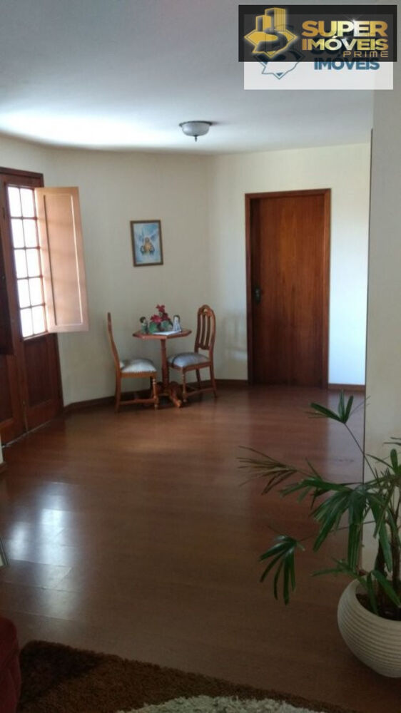 Casa à venda com 3 quartos, 620m² - Foto 10