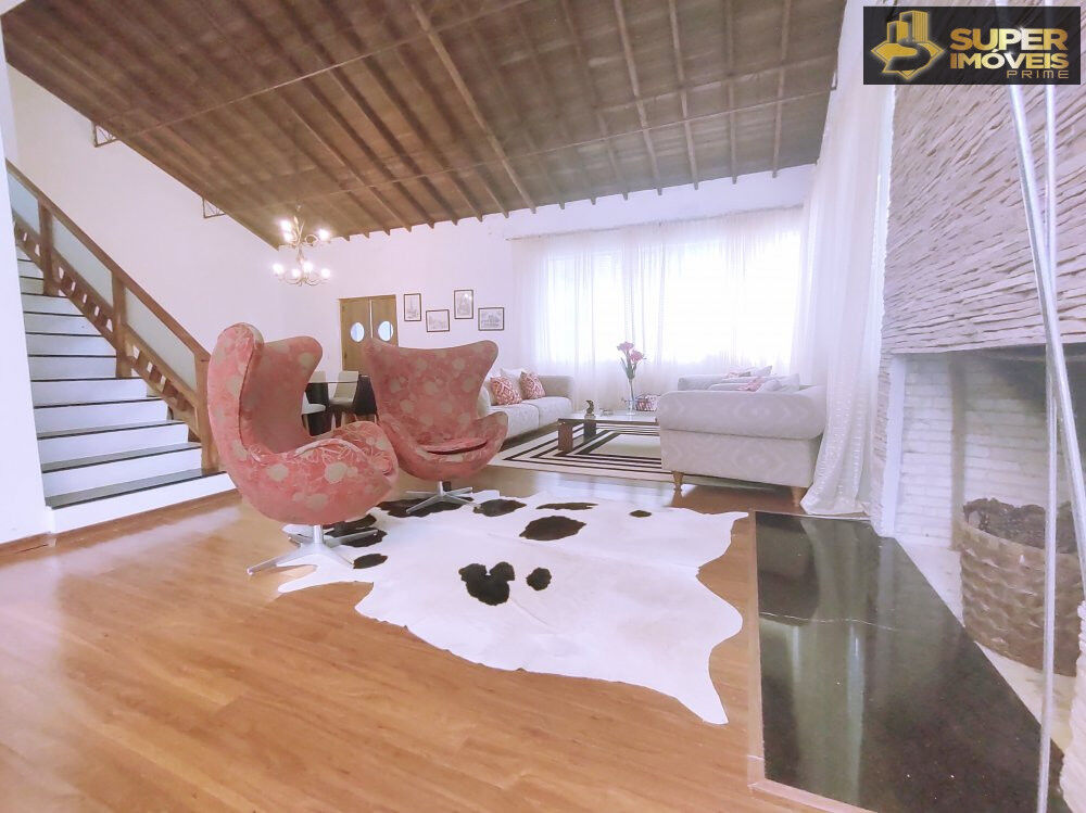 Casa para alugar com 3 quartos, 500m² - Foto 6