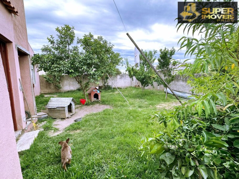 Casa à venda com 3 quartos, 351m² - Foto 1