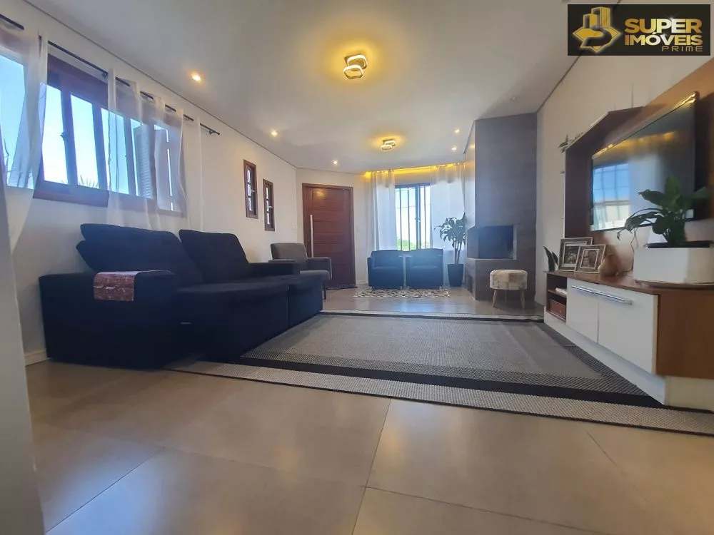 Casa à venda com 3 quartos, 300m² - Foto 1