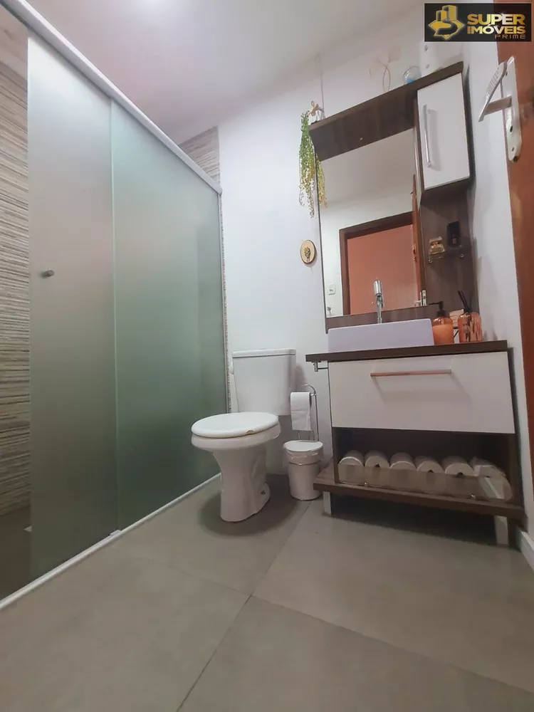 Casa à venda com 3 quartos, 300m² - Foto 8