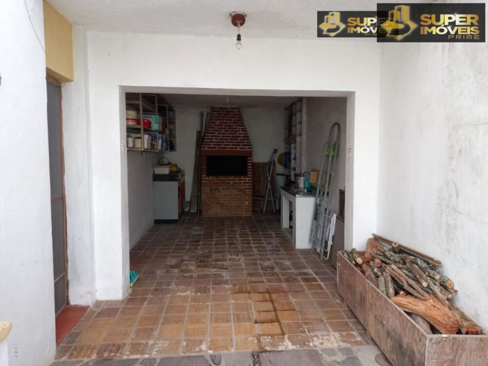 Casa à venda com 5 quartos, 300m² - Foto 3