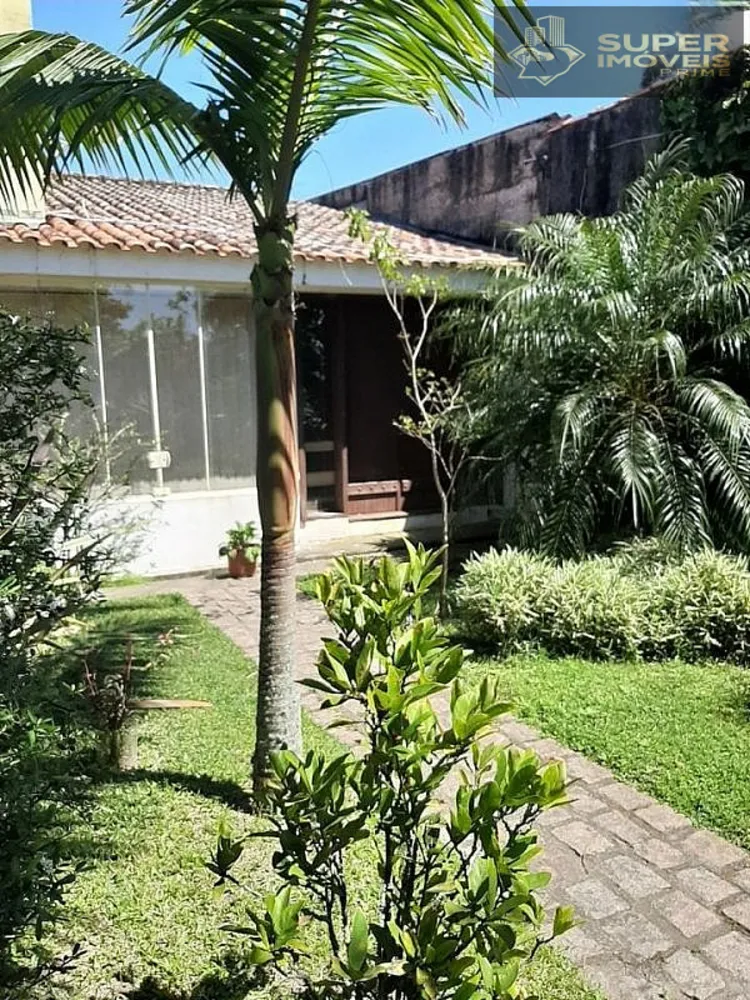 Casa, 7 quartos, 1500 m² - Foto 1