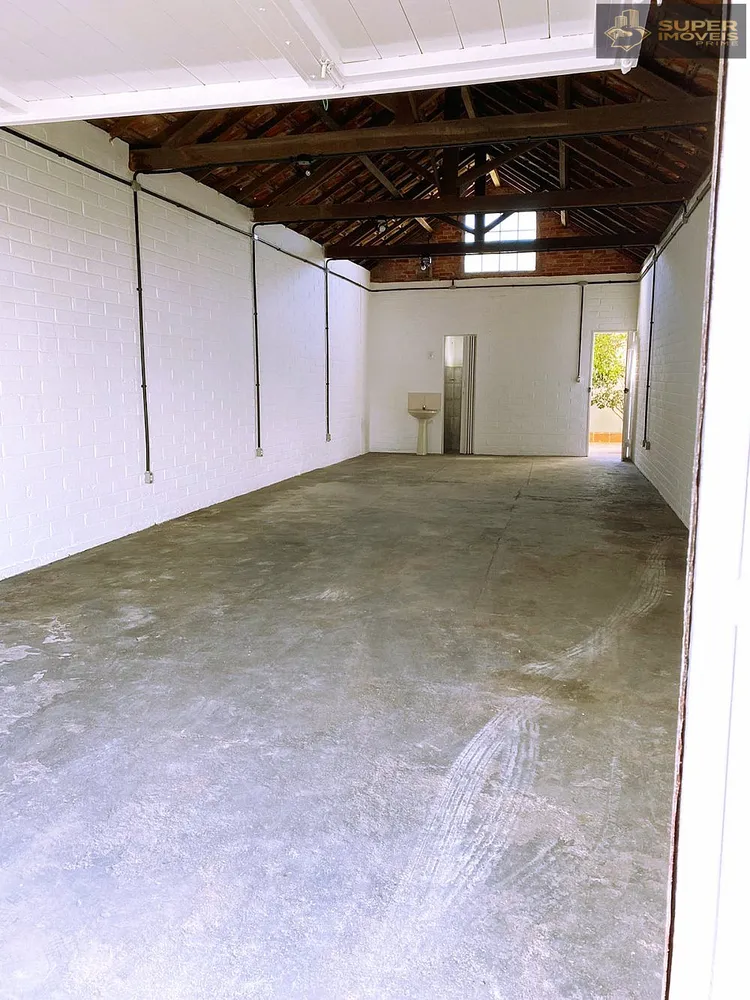 Casa, 3 quartos, 200 m² - Foto 2