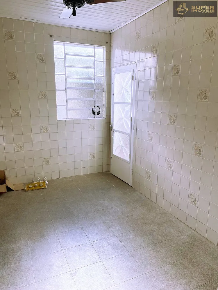 Casa, 3 quartos, 200 m² - Foto 13