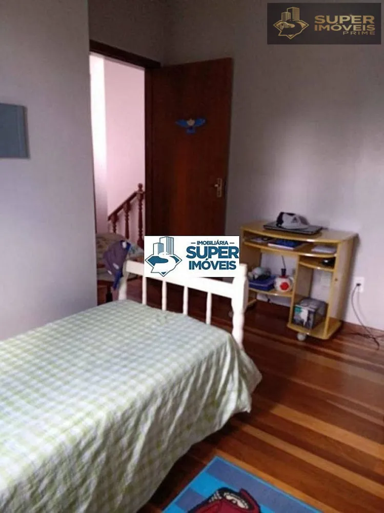 Casa, 4 quartos, 525 m² - Foto 1