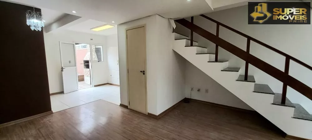 Casa à venda com 3 quartos, 98m² - Foto 8