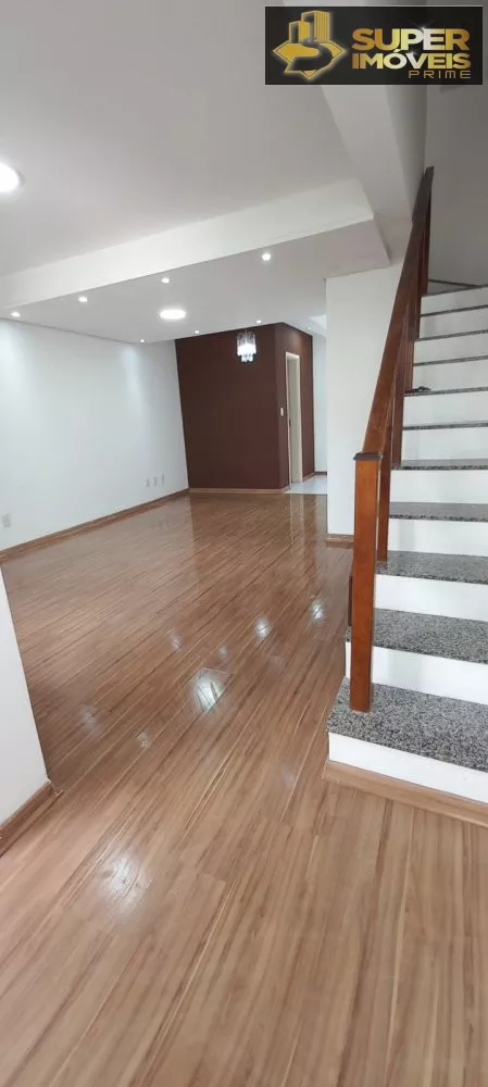 Casa à venda com 3 quartos, 98m² - Foto 5