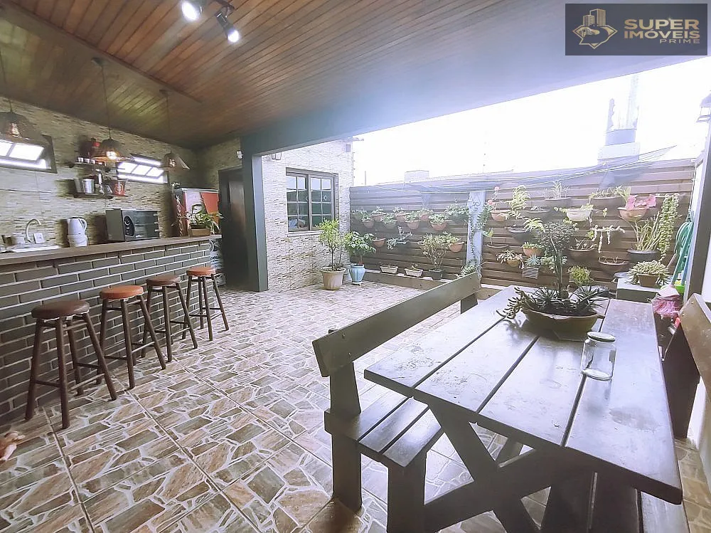 Casa, 5 quartos, 256 m² - Foto 2