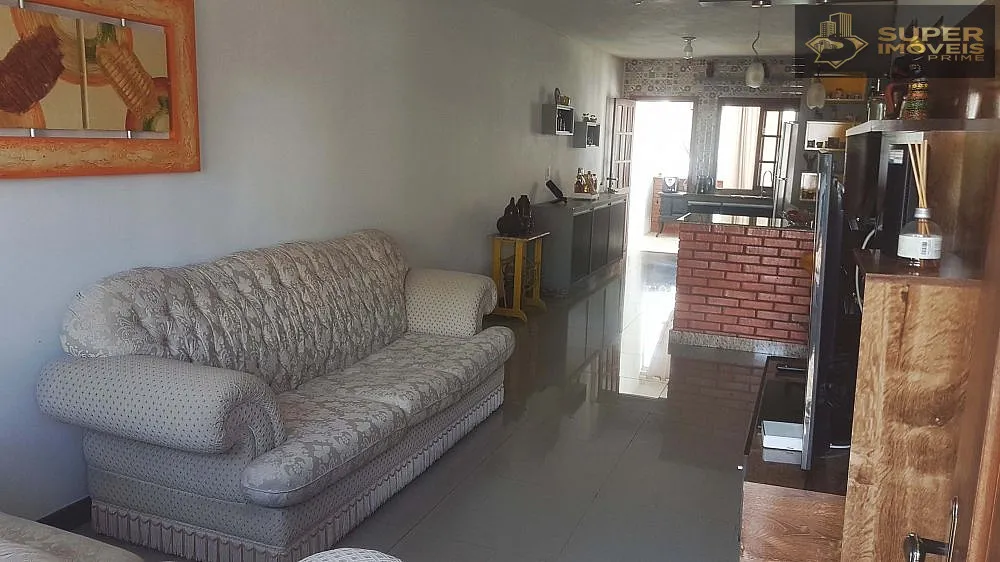Casa, 2 quartos, 300 m² - Foto 1