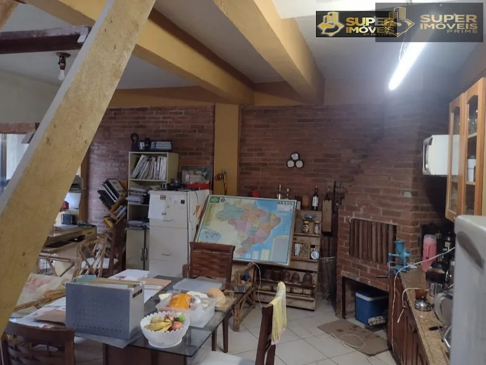 Casa, 4 quartos, 200 m² - Foto 1