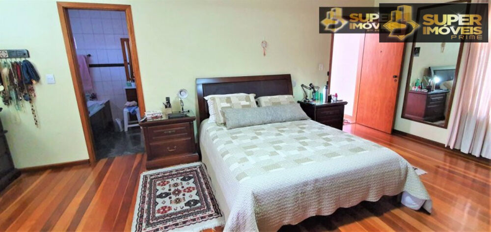 Casa à venda com 4 quartos, 436m² - Foto 12