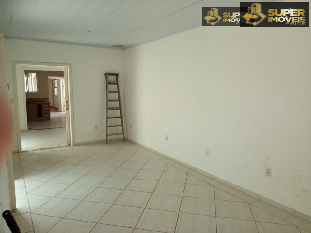 Casa à venda com 2 quartos, 120m² - Foto 16