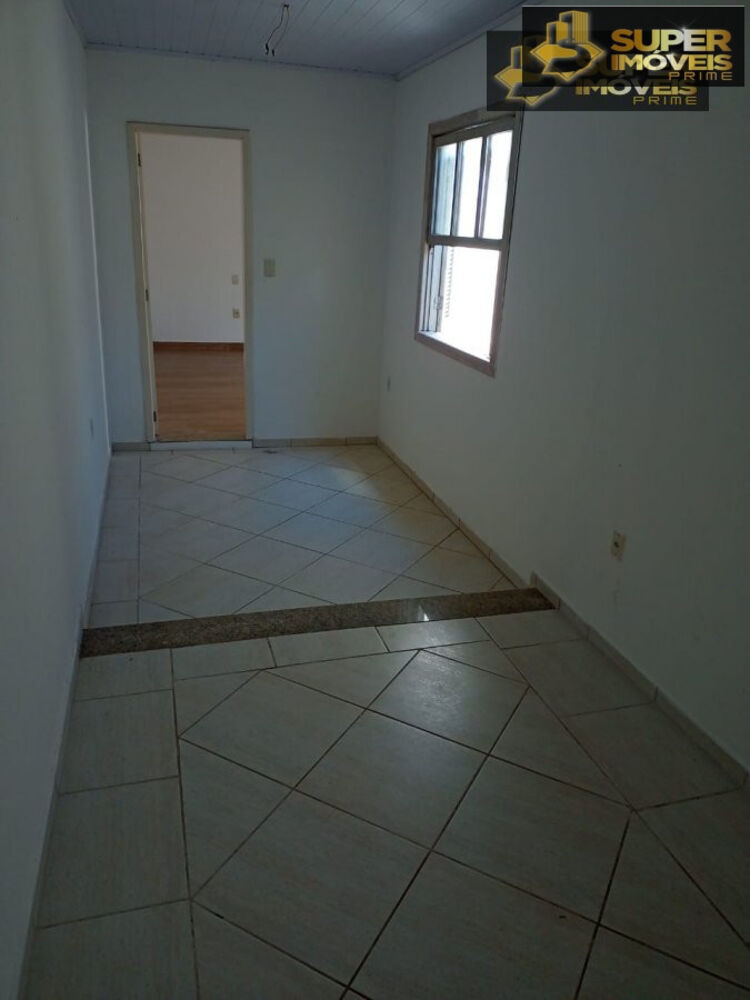 Casa à venda com 2 quartos, 120m² - Foto 12