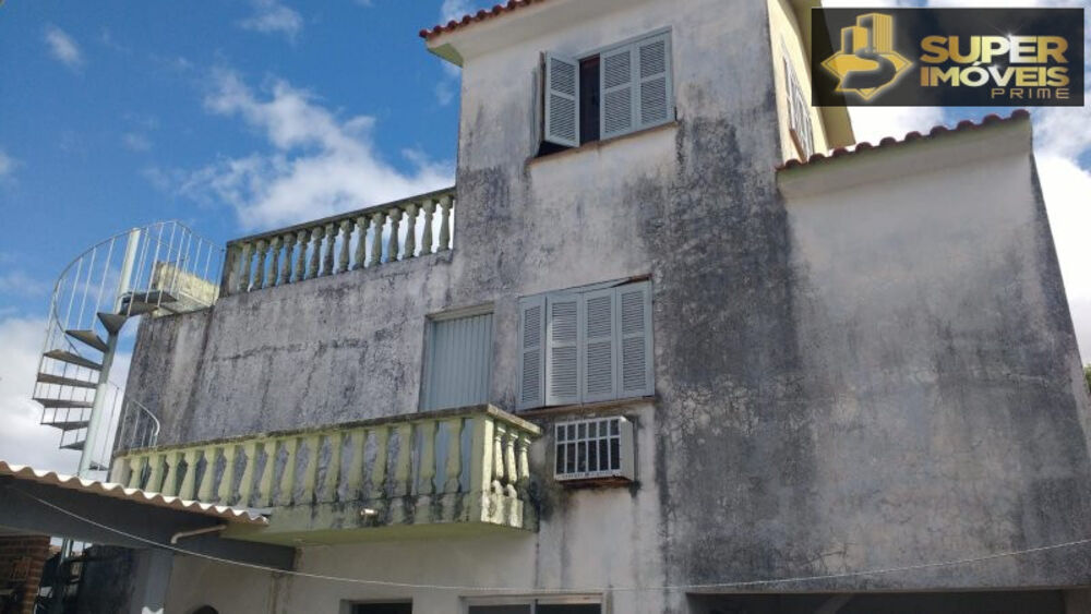 Casa à venda com 3 quartos, 330m² - Foto 16