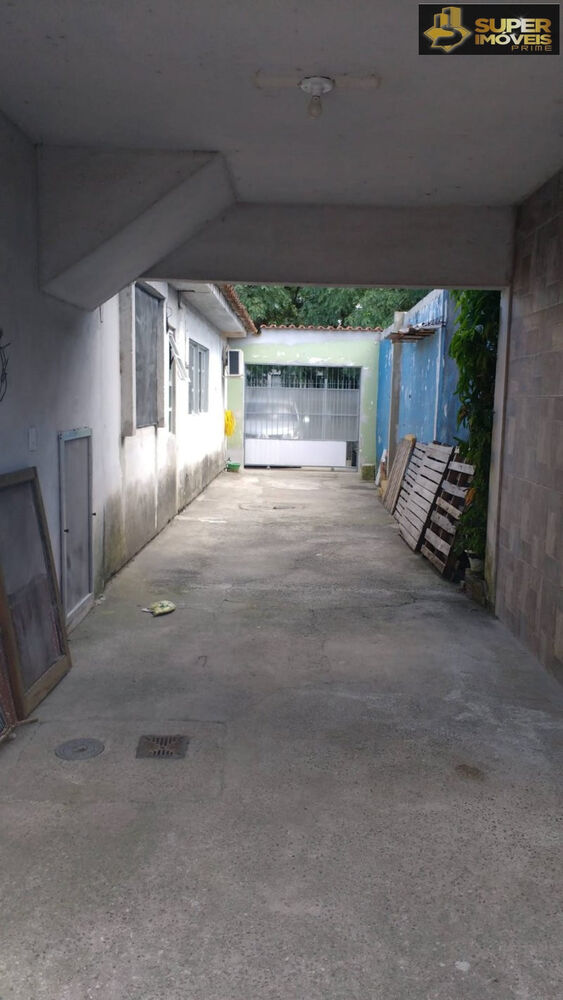 Casa à venda com 3 quartos, 330m² - Foto 15