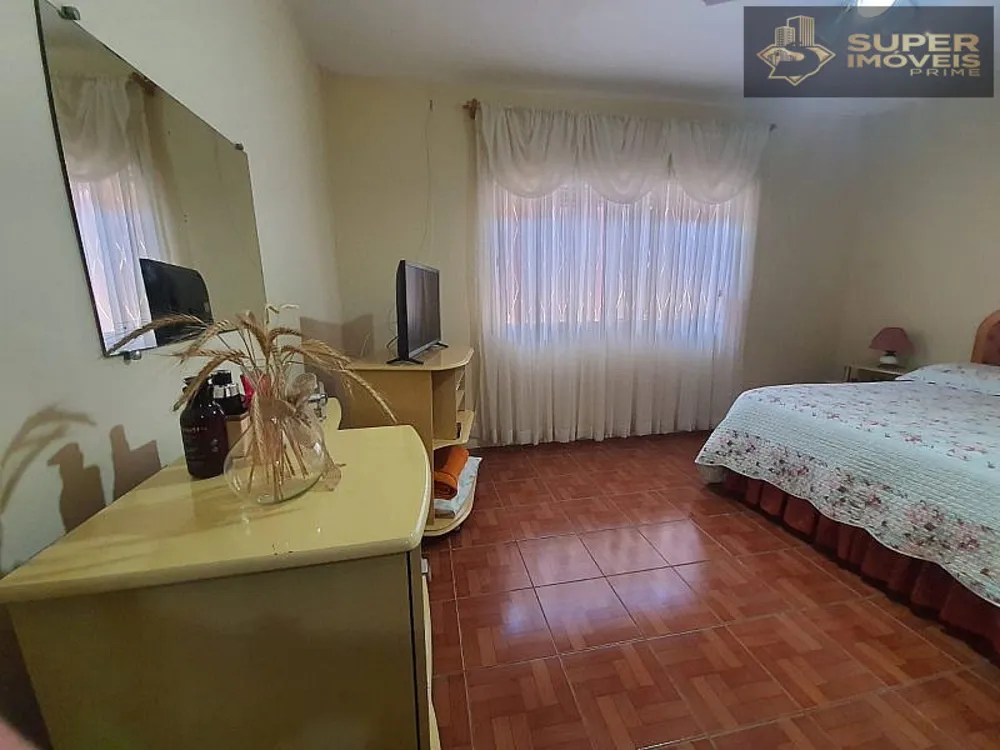 Casa, 4 quartos, 340 m² - Foto 2