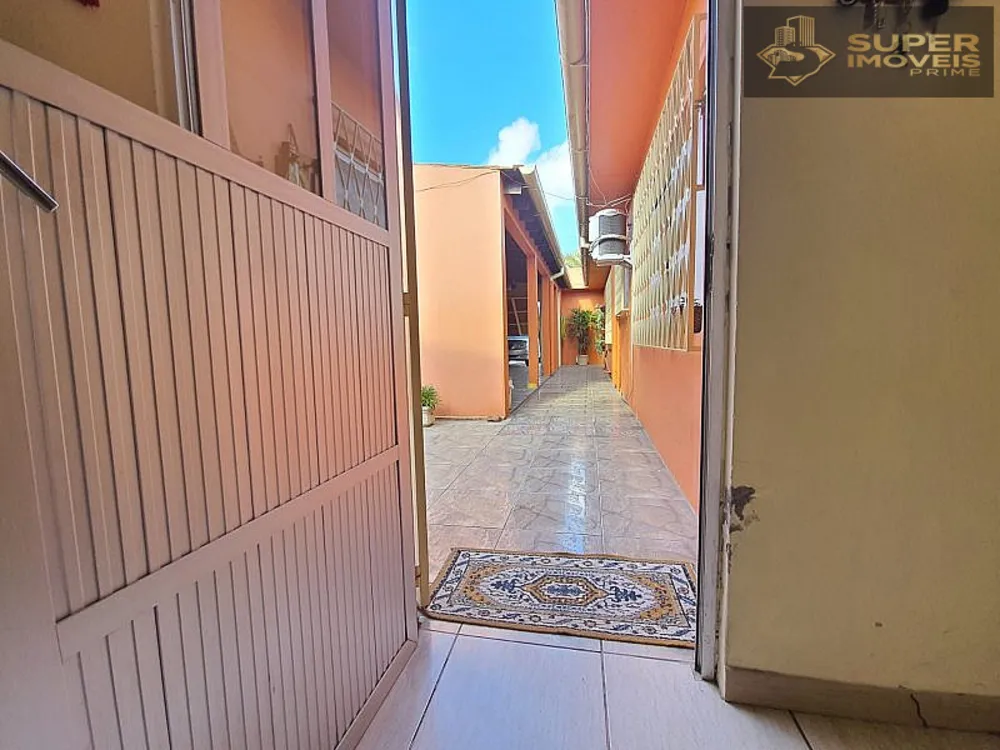 Casa, 4 quartos, 340 m² - Foto 2