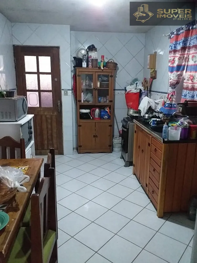 Casa, 3 quartos, 240 m² - Foto 1