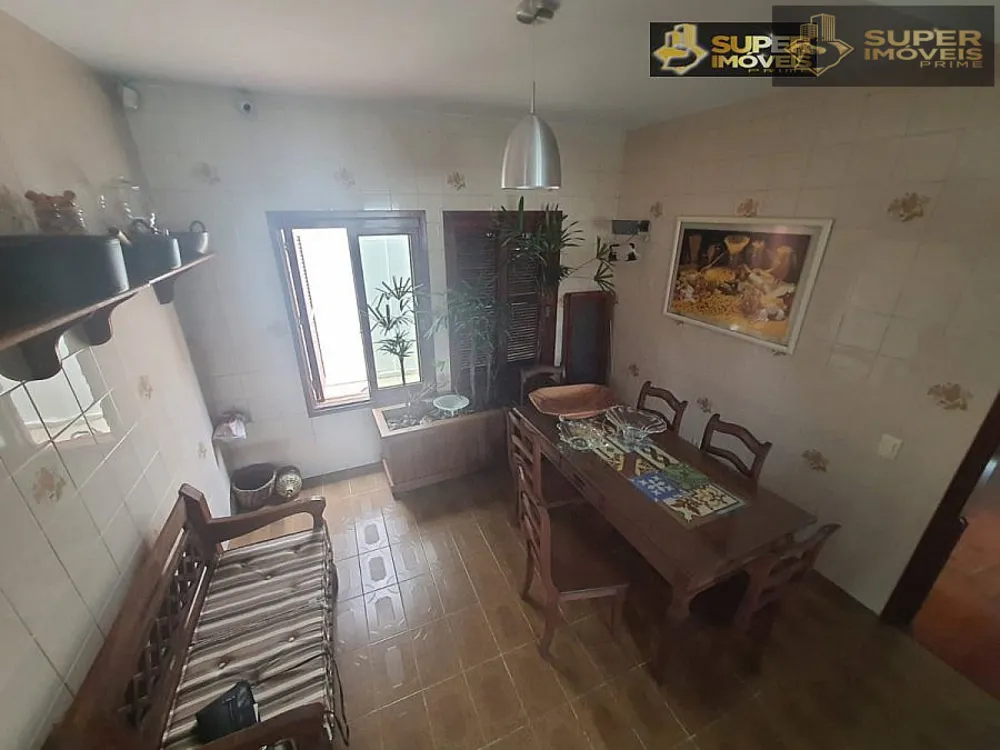 Casa, 3 quartos, 420 m² - Foto 1