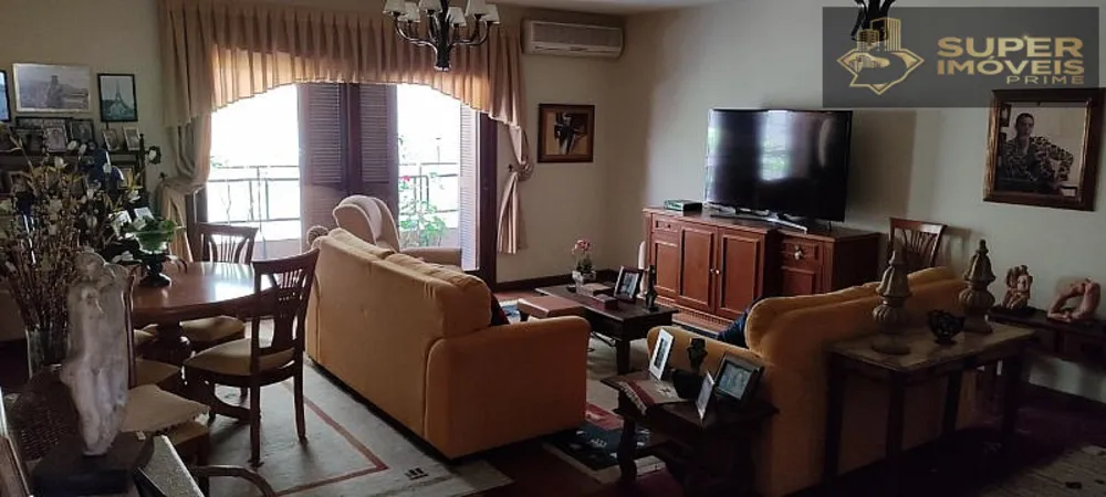 Apartamento, 3 quartos, 208 m² - Foto 1