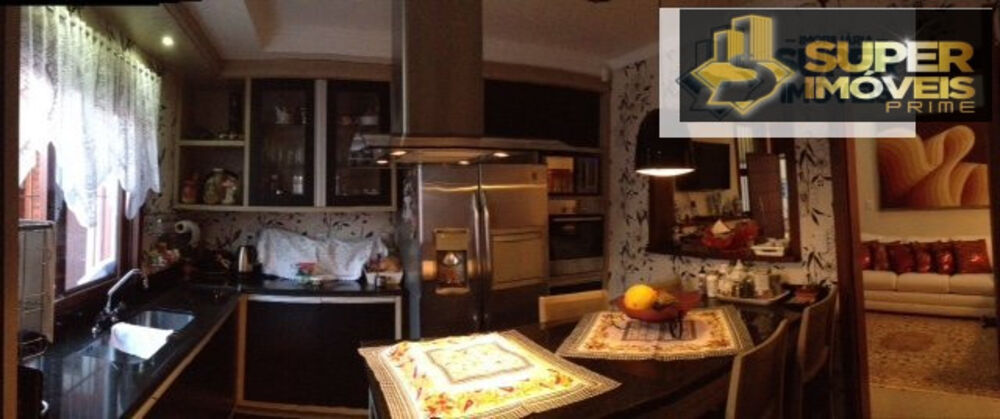 Casa à venda com 5 quartos, 600m² - Foto 3