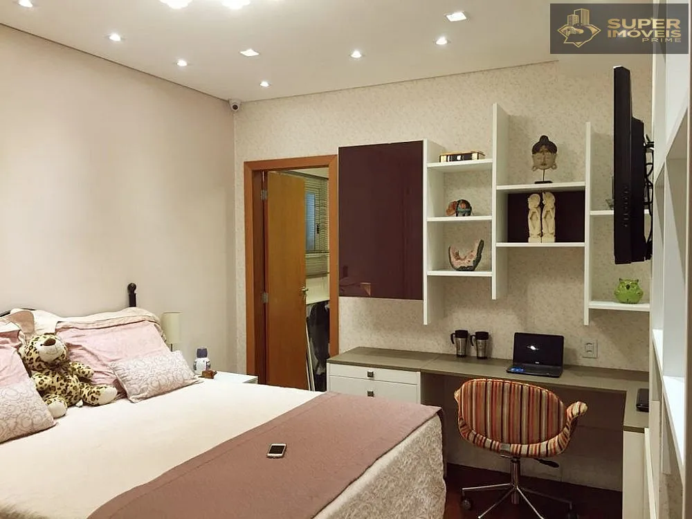 Casa, 4 quartos, 864 m² - Foto 9