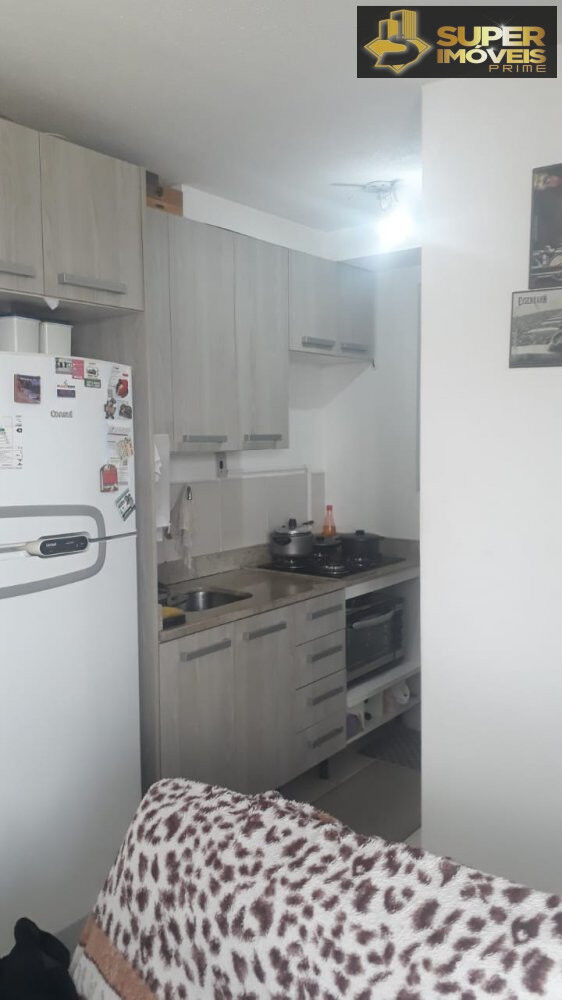 Apartamento à venda com 2 quartos, 45m² - Foto 2