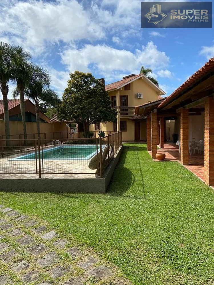 Casa, 4 quartos, 690 m² - Foto 1