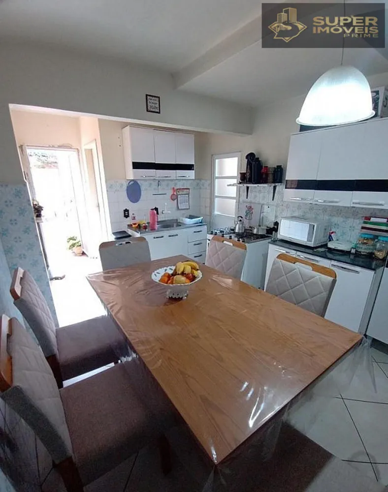 Casa, 4 quartos, 202 m² - Foto 5